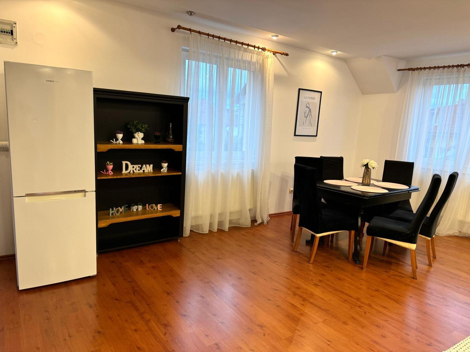 Flh - Mira Apartments 锡比乌 外观 照片